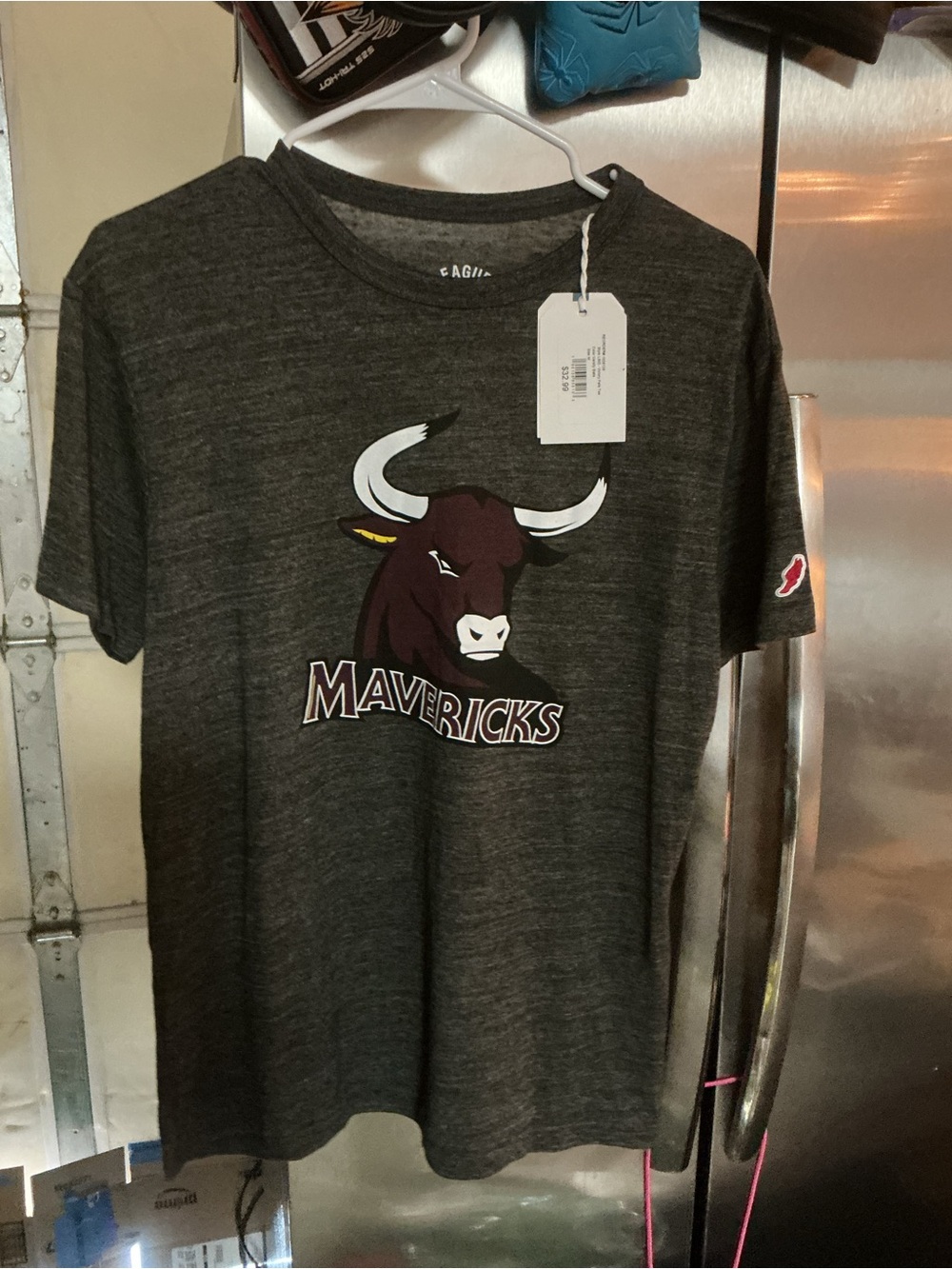 League Mavericks Dark Gray Short Sleeve Graphic Tee